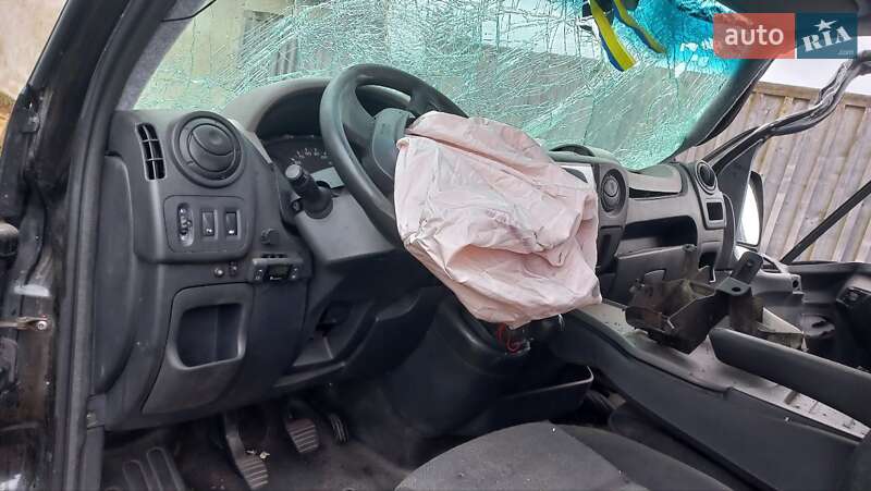 Грузопассажирский фургон Renault Master 2015 в Черновцах фото 15 Грузопассажирский фургон Renault Master 2015 в Черновцах