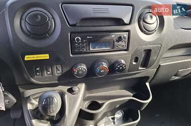 Грузовой фургон Renault Master 2018 в 