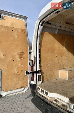 Грузовой фургон Renault Master 2020 в 