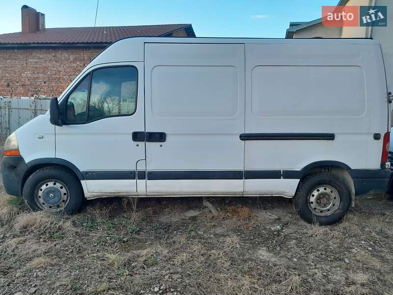 Грузовой фургон Renault Master 2004 в 