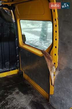 Грузовой фургон Renault Master 2014 в  фото 34 Грузовой фургон Renault Master 2014 в