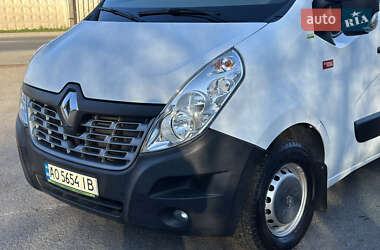 Грузовой фургон Renault Master 2016 в 