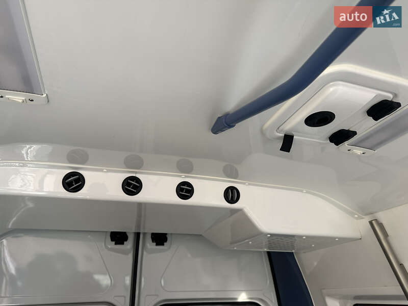 Автомобіль швидкої допомоги Renault Master 2020 в Києві фото 24 Автомобіль швидкої допомоги Renault Master 2020 в Києві