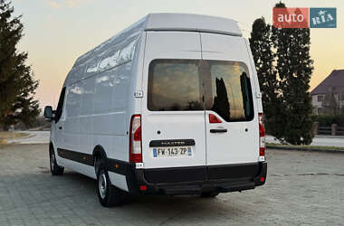 Вантажний фургон Renault Master 2021 в 