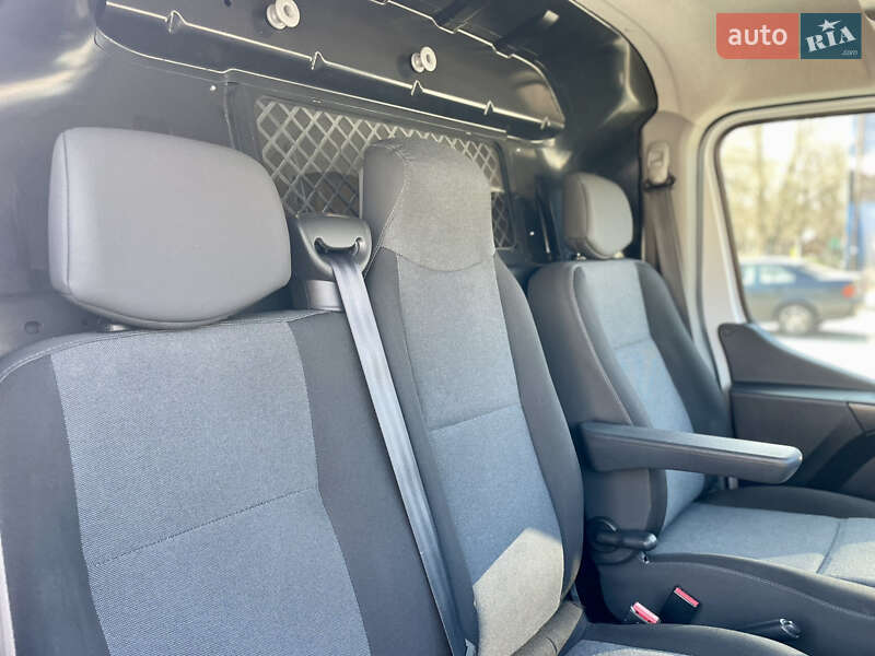 Грузовой фургон Renault Master 2020 в Луцке