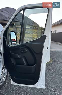 Тентованый Renault Master 2022 в 