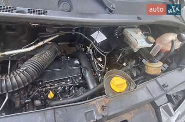 Грузовой фургон Renault Master 2016 в 