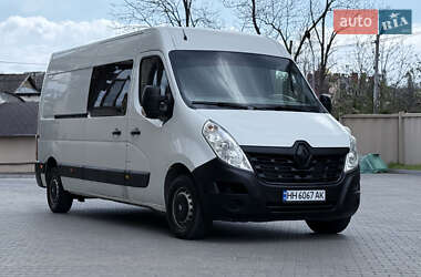 Грузопассажирский фургон Renault Master 2016 в 