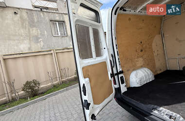 Грузопассажирский фургон Renault Master 2016 в 