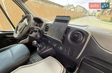 Грузопассажирский фургон Renault Master 2016 в 