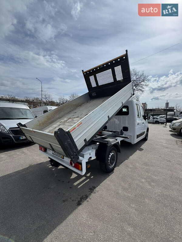 Вантажопасажирський фургон Renault Master 2020 в Києві