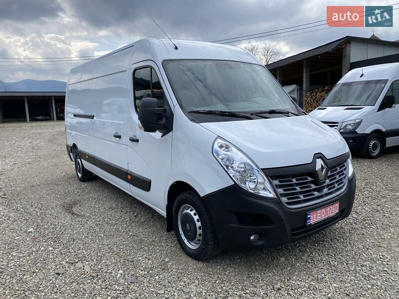 Вантажний фургон Renault Master 2017 в Хусті