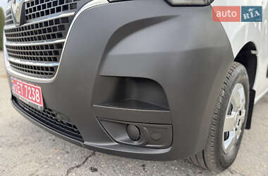 Вантажний фургон Renault Master 2021 в 