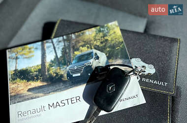 Грузовой фургон Renault Master 2019 в 