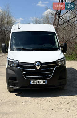 Грузовой фургон Renault Master 2020 в 