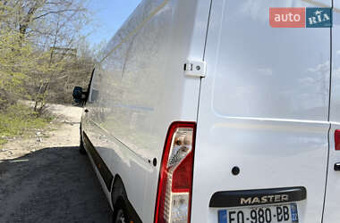 Грузовой фургон Renault Master 2020 в 