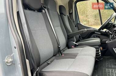 Вантажний фургон Renault Master 2022 в 