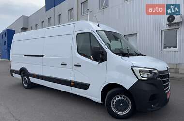 Грузовой фургон Renault Master 2022 в 