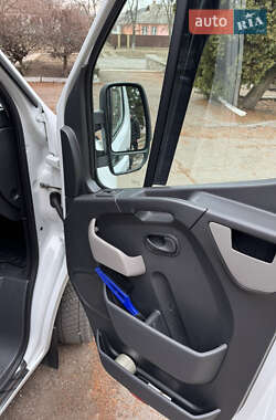 Микроавтобус Renault Master 2015 в 