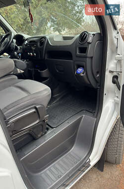 Микроавтобус Renault Master 2015 в 