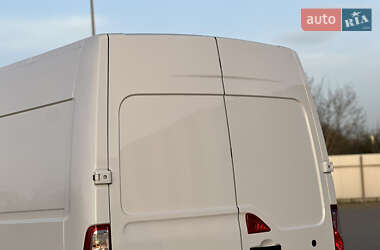Вантажний фургон Renault Master 2021 в 