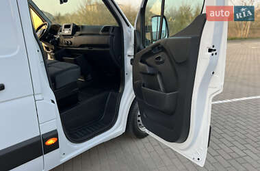 Вантажний фургон Renault Master 2021 в 