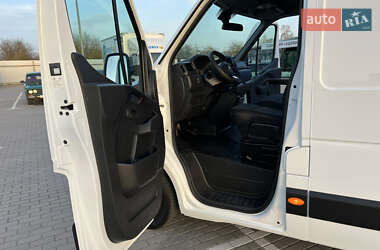 Вантажний фургон Renault Master 2021 в 