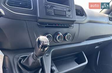 Вантажний фургон Renault Master 2020 в 