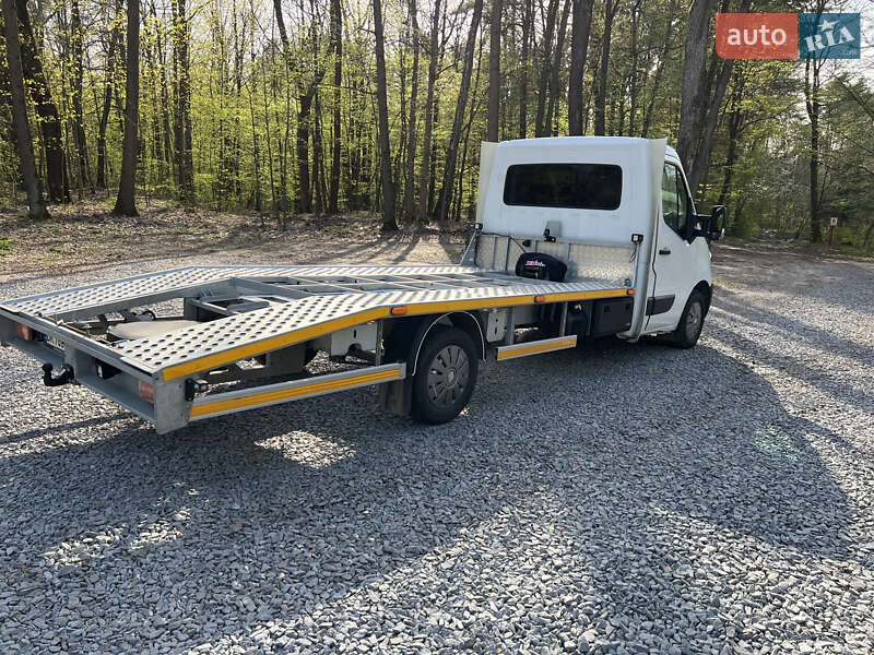 Автовоз Renault Master 2012 в Бродах