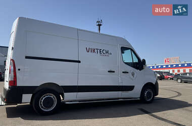 Грузовой фургон Renault Master 2022 в 