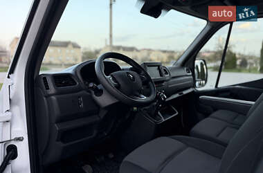 Вантажний фургон Renault Master 2021 в 