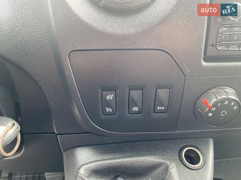 Вантажний фургон Renault Master 2018 в Хусті