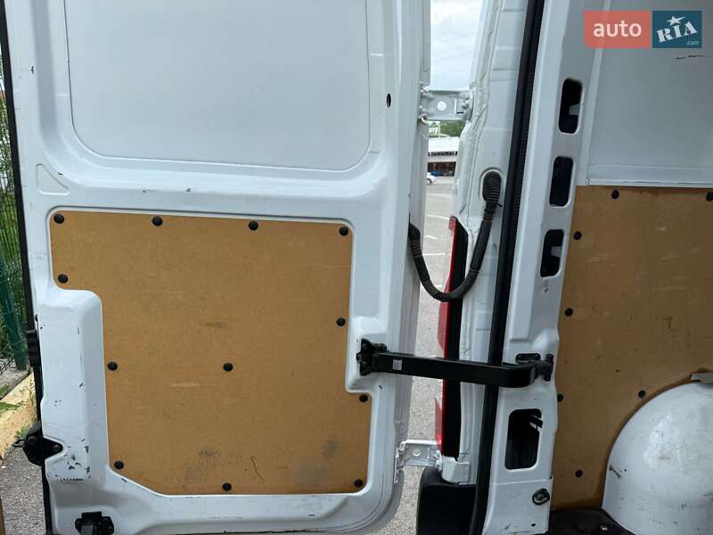 Вантажний фургон Renault Master 2023 в Ужгороді фото 67 Вантажний фургон Renault Master 2023 в Ужгороді