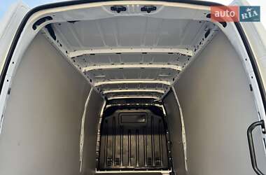 Грузовой фургон Renault Master 2020 в 