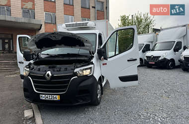 Другие грузовики Renault Master 2022 в 