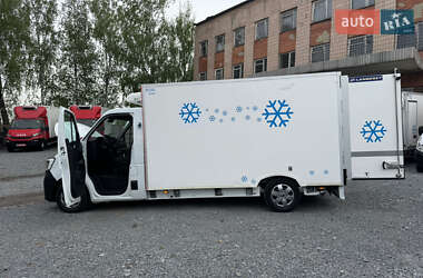 Другие грузовики Renault Master 2022 в 