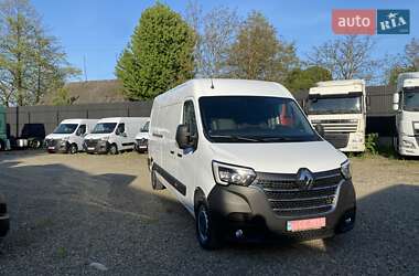 Грузовой фургон Renault Master 2022 в Хусте