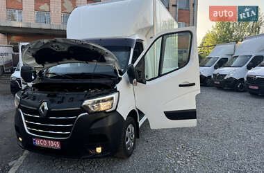 Грузовой фургон Renault Master 2022 в 