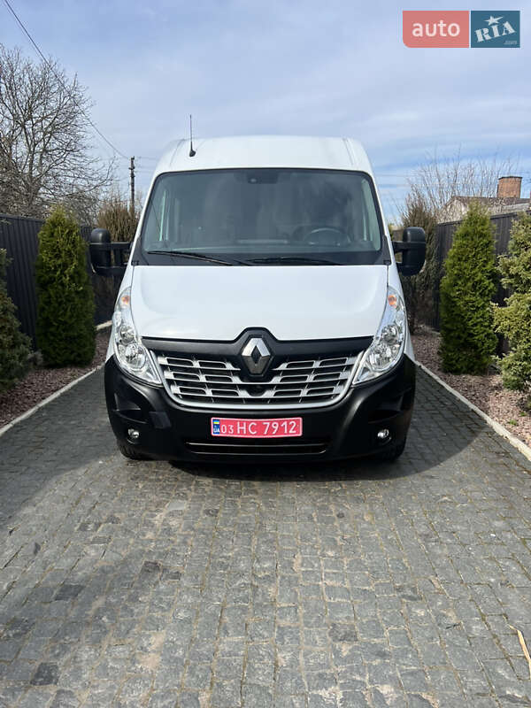 Грузовой фургон Renault Master 2019 в 