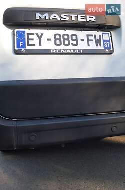 Грузовой фургон Renault Master 2018 в 