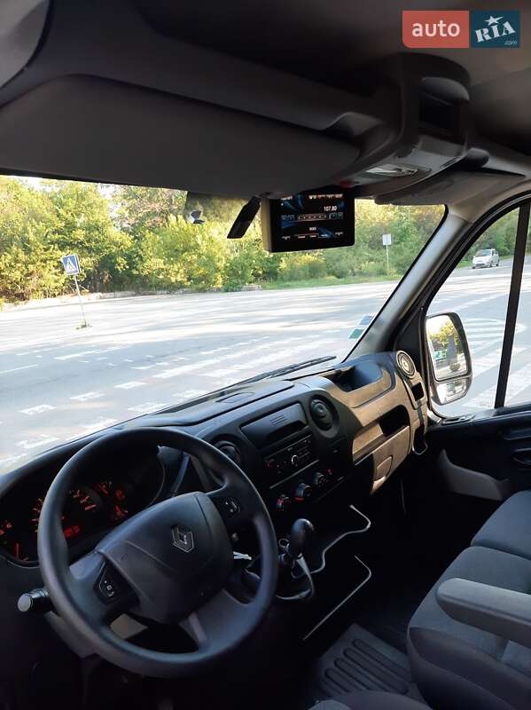 Грузовой фургон Renault Master 2018 в Полтаве