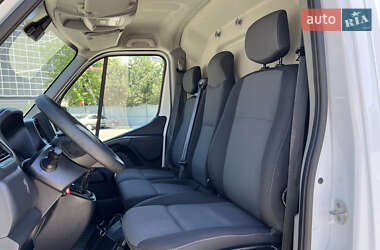 Грузовой фургон Renault Master 2019 в 