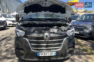 Вантажний фургон Renault Master 2021 в 
