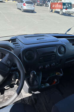 Вантажний фургон Renault Master 2015 в 
