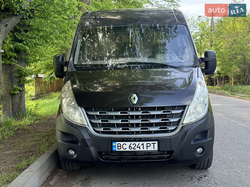 Грузовой фургон Renault Master 2010 в 