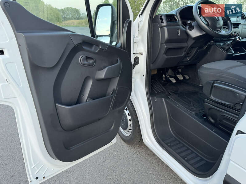 Грузовой фургон Renault Master 2021 в Полтаве