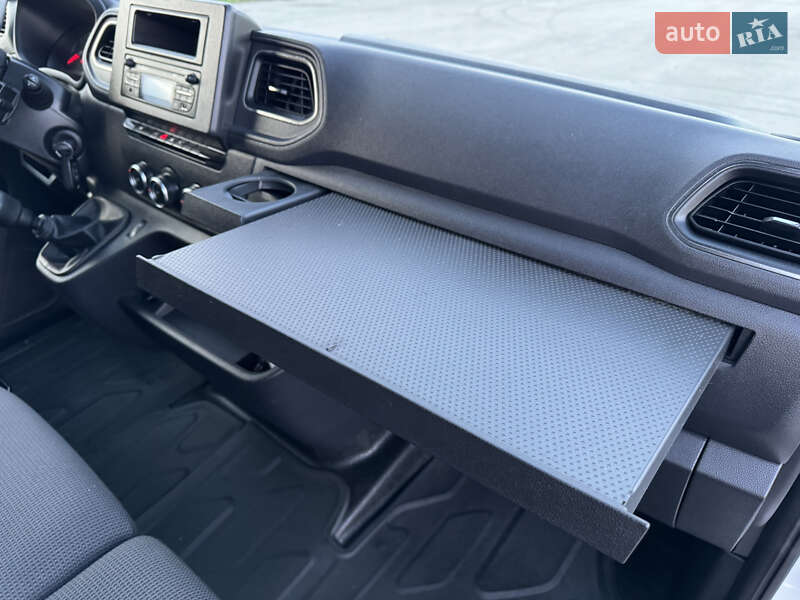 Грузовой фургон Renault Master 2021 в Полтаве