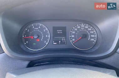 Грузовой фургон Renault Master 2021 в 