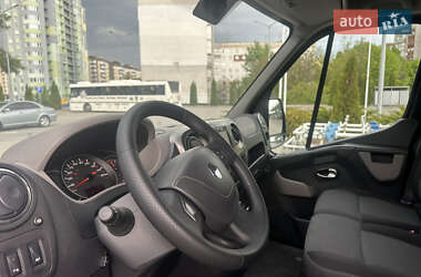 Вантажний фургон Renault Master 2017 в 
