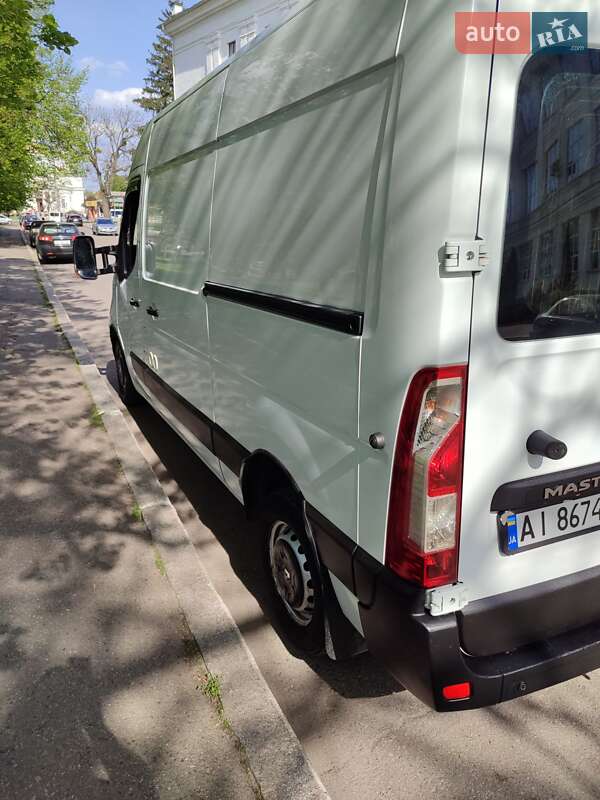 Грузовой фургон Renault Master 2017 в Белой Церкви
